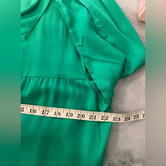 NWT Toofan Size L Jade Green Long Sleeve Pearl Button Front Tiered Shift Dress - Picture 11 of 14